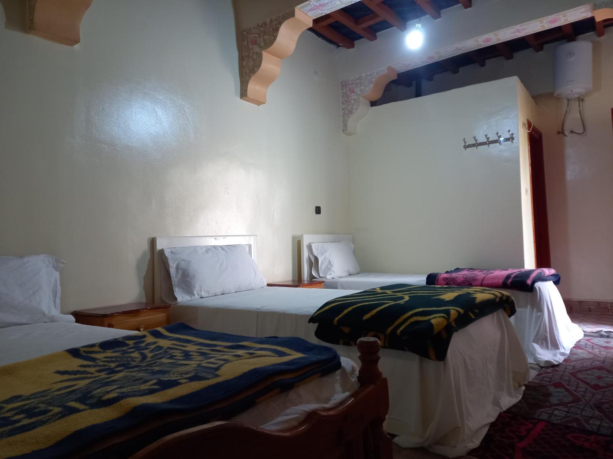Gite D'Etape Ziz Oasis Achbarou Exterior foto